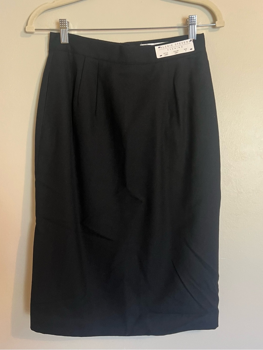Valerie Stevens Black Pencil Skirt - Tailored Workwear 100% Wool